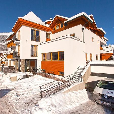 Hotel Lukas Fiss Exterior photo